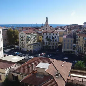 https://le-volte-a-due-passi-dal-centro.hotelitalianriviera.com