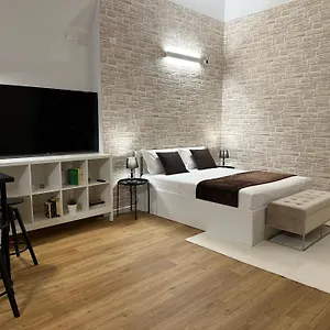 https://apt-no-name-prestige.emilia-romagnahotels.net