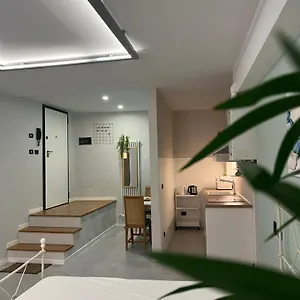 https://alcivico15.emilia-romagnahotels.net